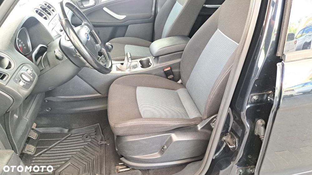 Ford Galaxy 2.0 TDCi Trend - 8
