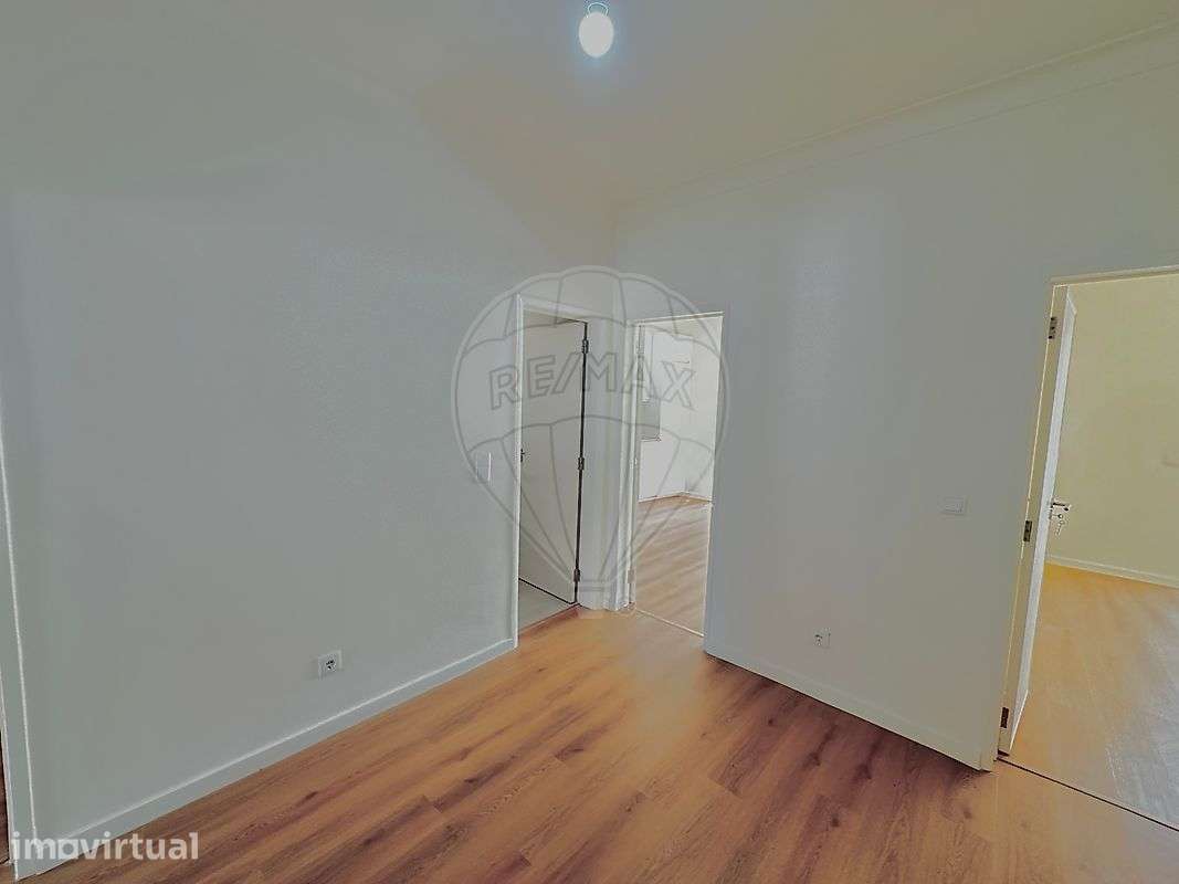 Apartamento T2 para arrendamento - Grande imagem: 4/17