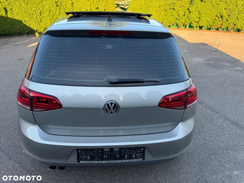 Volkswagen Golf 1.4 TSI ACT BlueMotion Technology DSG Highline - 21