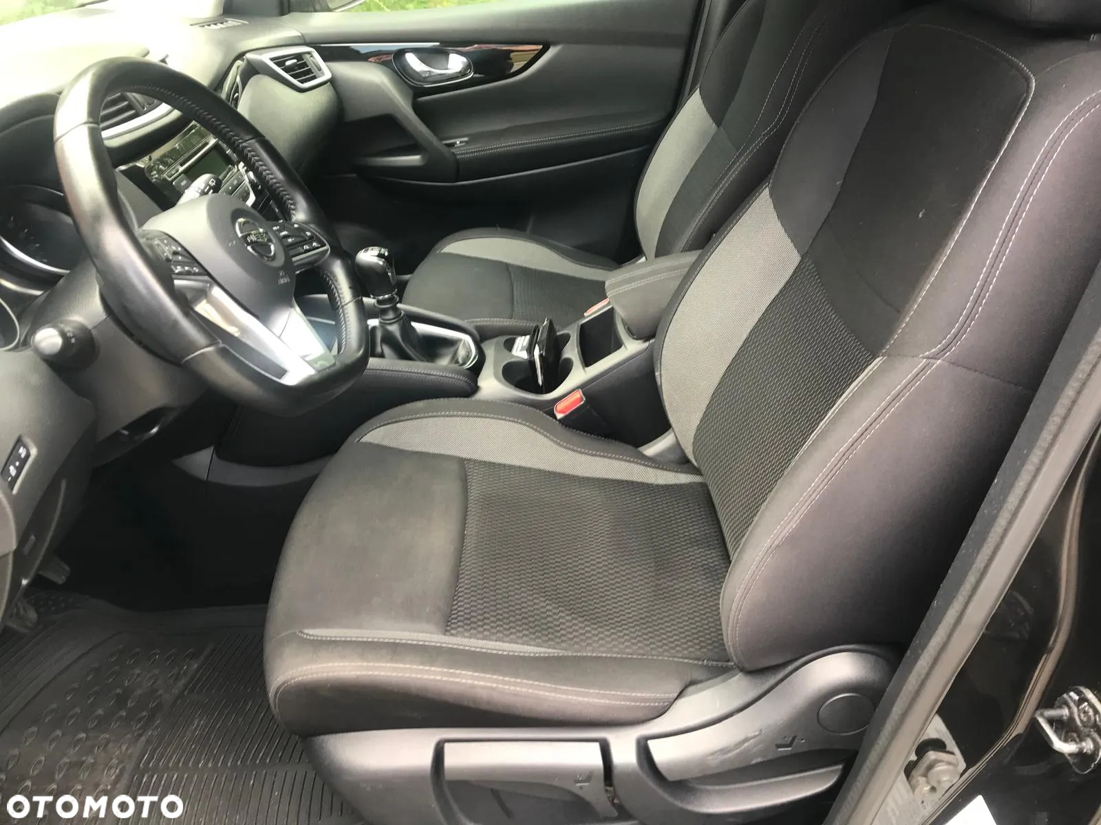 Nissan Qashqai 1.2 DIG-T Acenta EU6 - 12