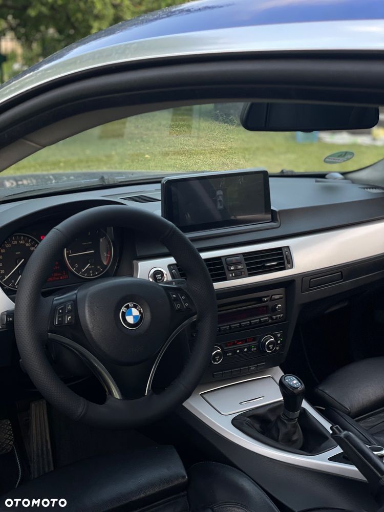 BMW Seria 3 320d - 4