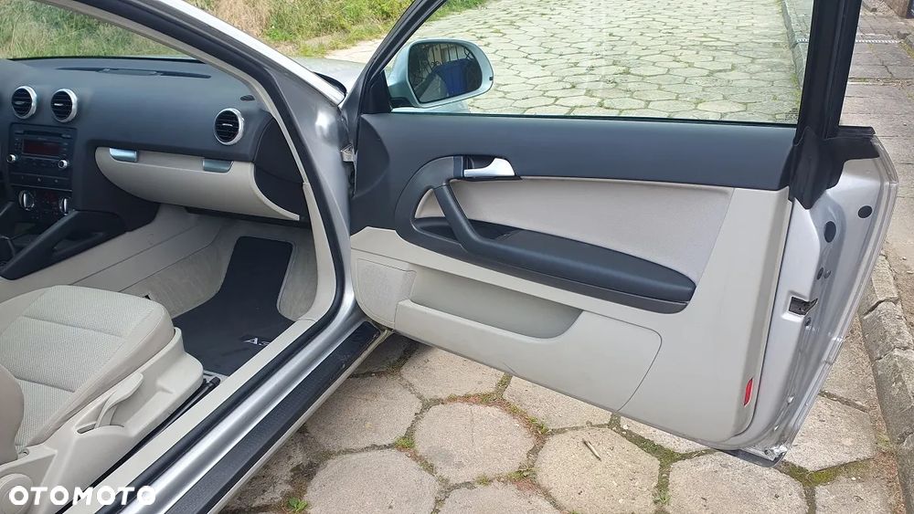 Audi A3 1.9 TDI Attraction - 11