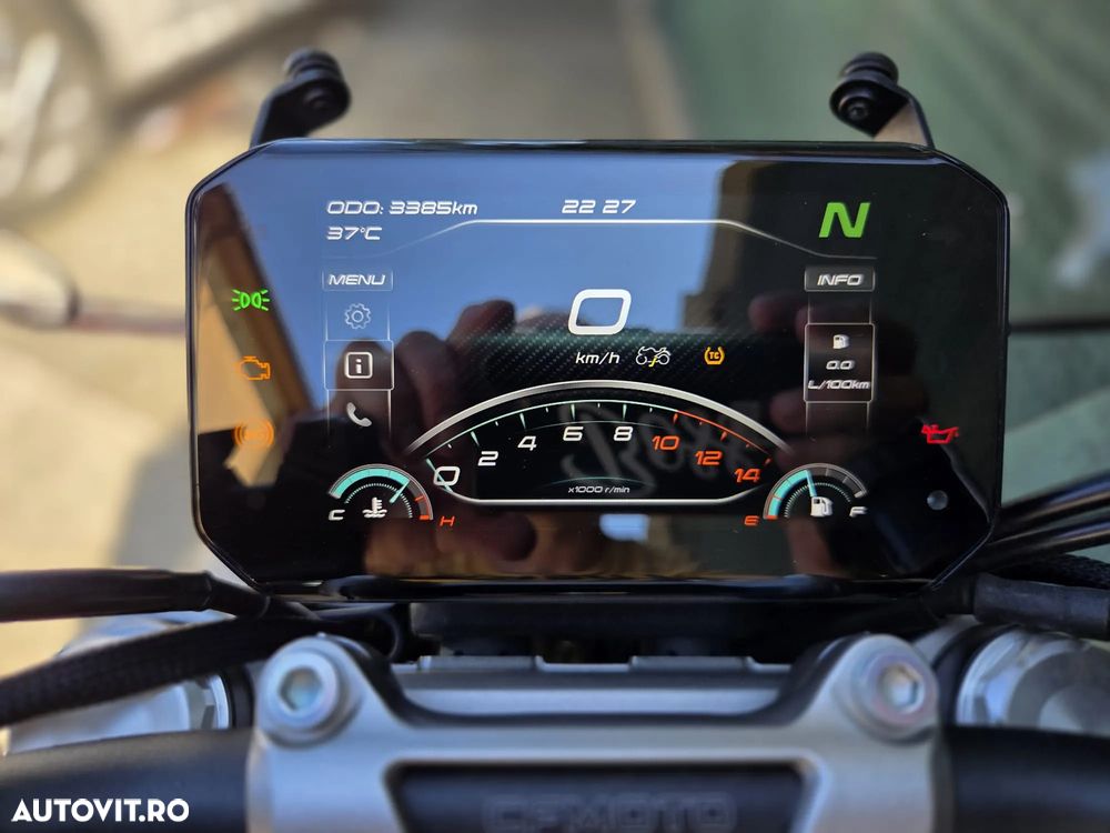CF Moto 450 SR ABS - 3