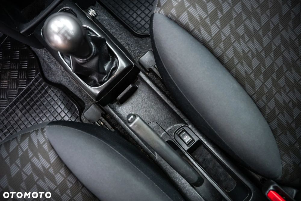 Nissan Note 1.4 Visia A/C - 15