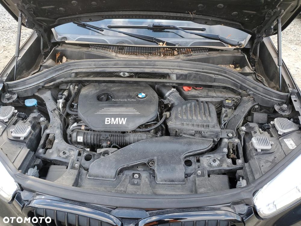 BMW X1 xDrive25i Sport Line - 11