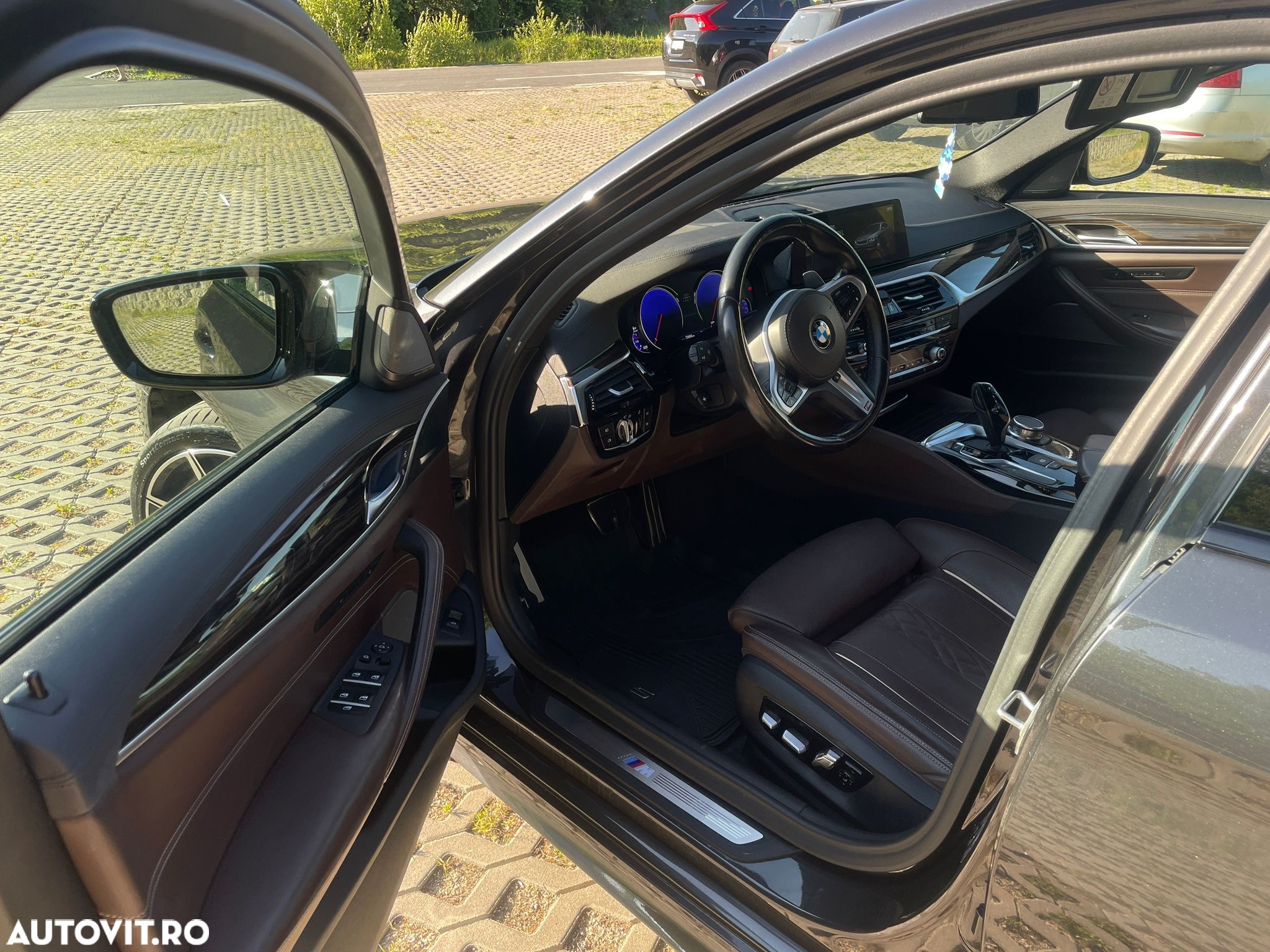 BMW Seria 5 530d xDrive AT - 6