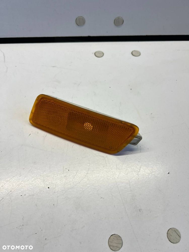 4F0 945 071 Kierunkowskaz przedni OBRYSÓWKA USA Audi A6 S6 C6 4F 2010 - 1