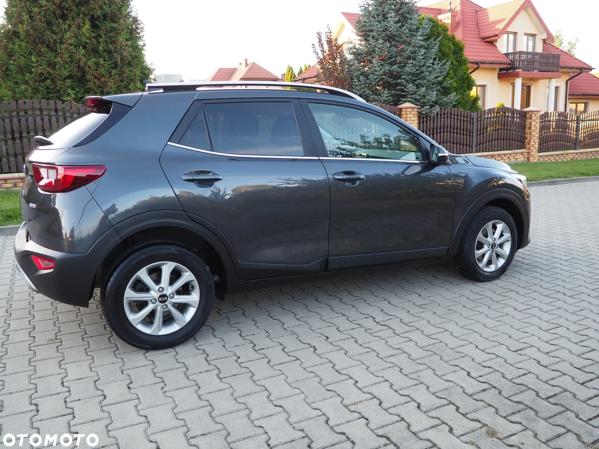 Kia Stonic 1.0 T-GDI DCT OPF Platinum Edition - 14