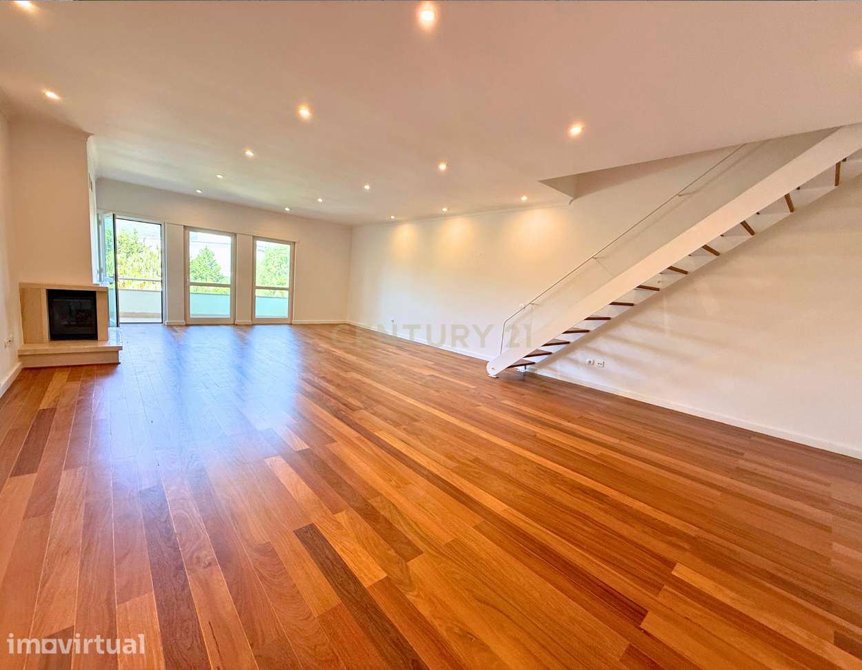 Apartamento duplex em Sintra, com 3 quartos (duas Suites), 3 casas de - Grande imagem: 2/39