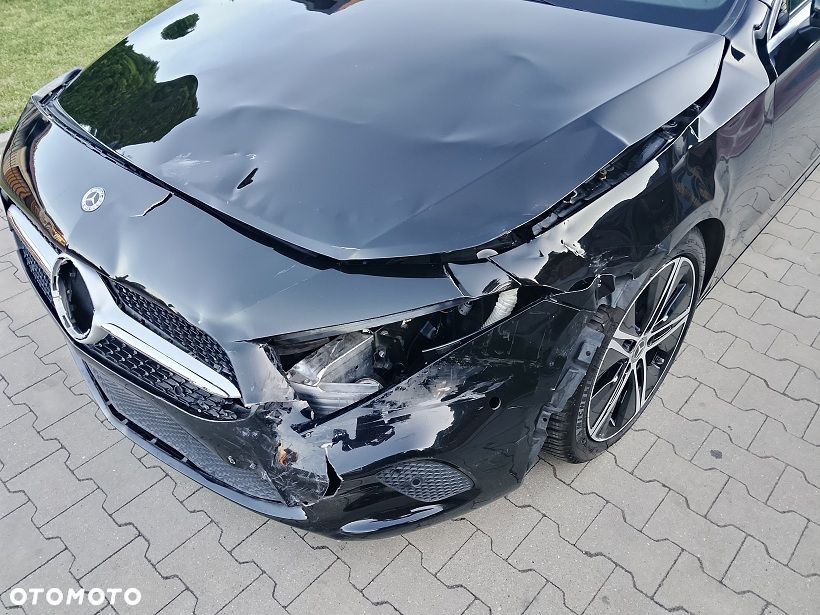 Mercedes-Benz Klasa A 200 7G-DCT Special Edition - 11