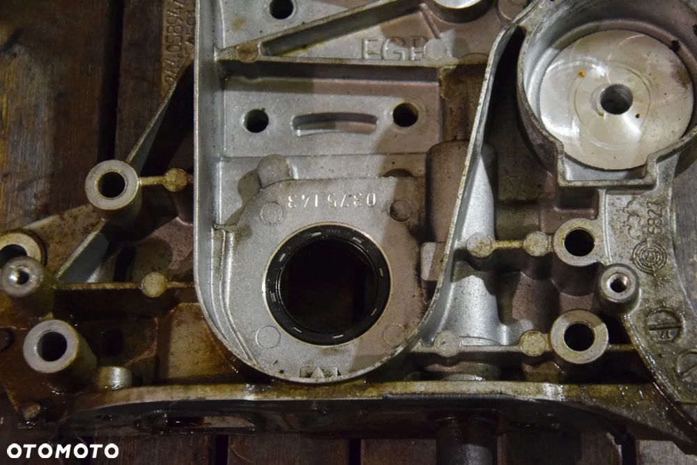 Opel Astra H 1.6 Z16XEP Pompa oleju 24405894 55354591 - 2