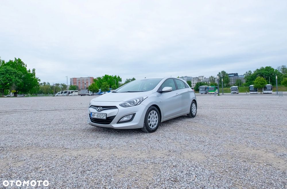 Hyundai i30 blue 1.6 CRDi YES Silver - 2