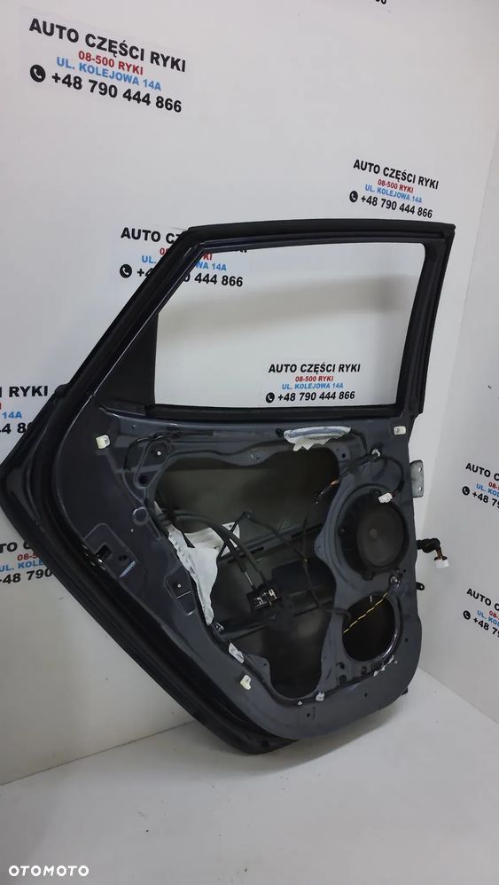 Hyundai IX35 Drzwi Tył  Lewe 5K klamka zamek - 7