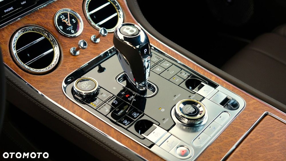 Bentley Continental GT - 12