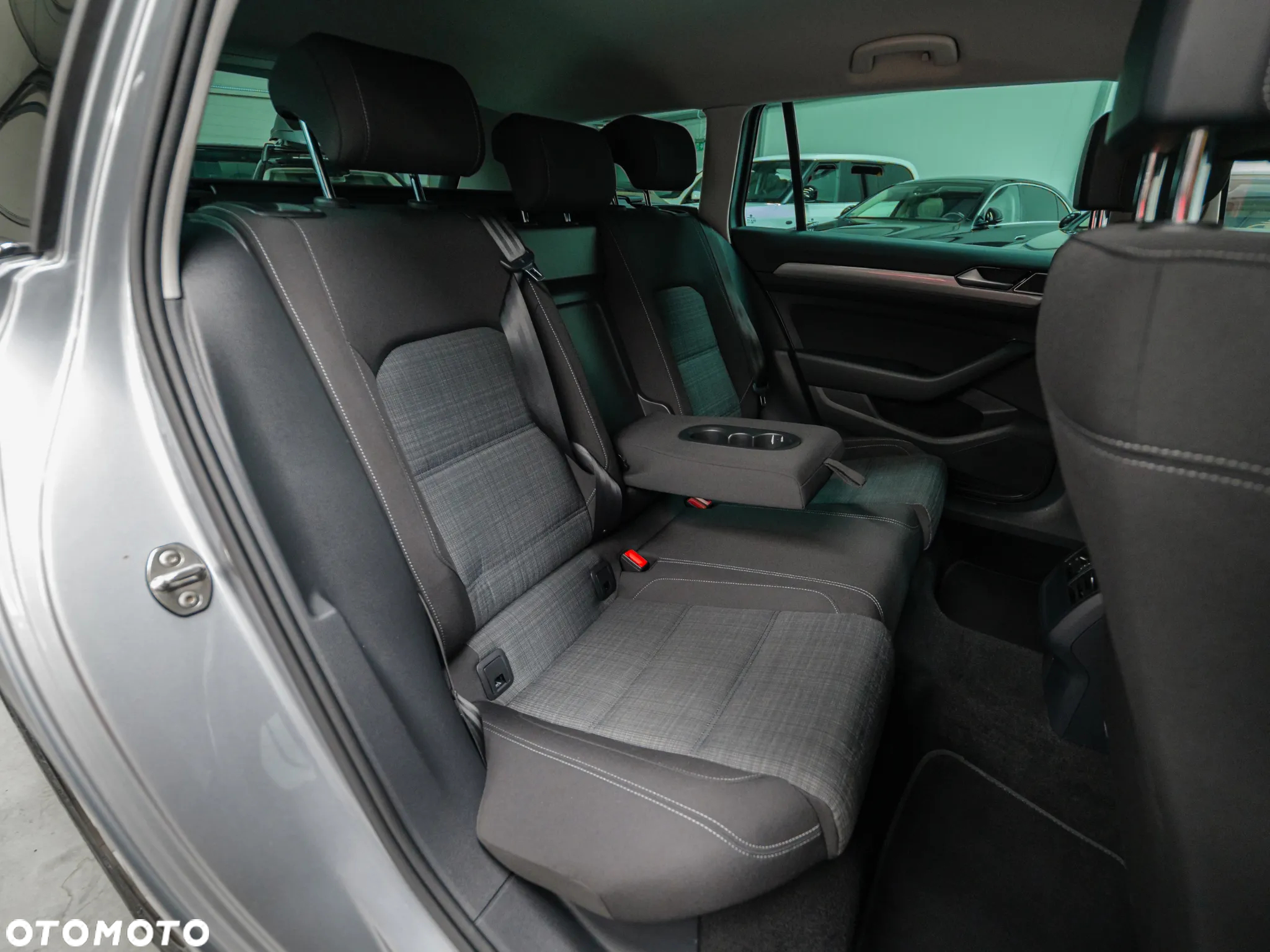 Volkswagen Passat 2.0 TDI EVO Business DSG - 21