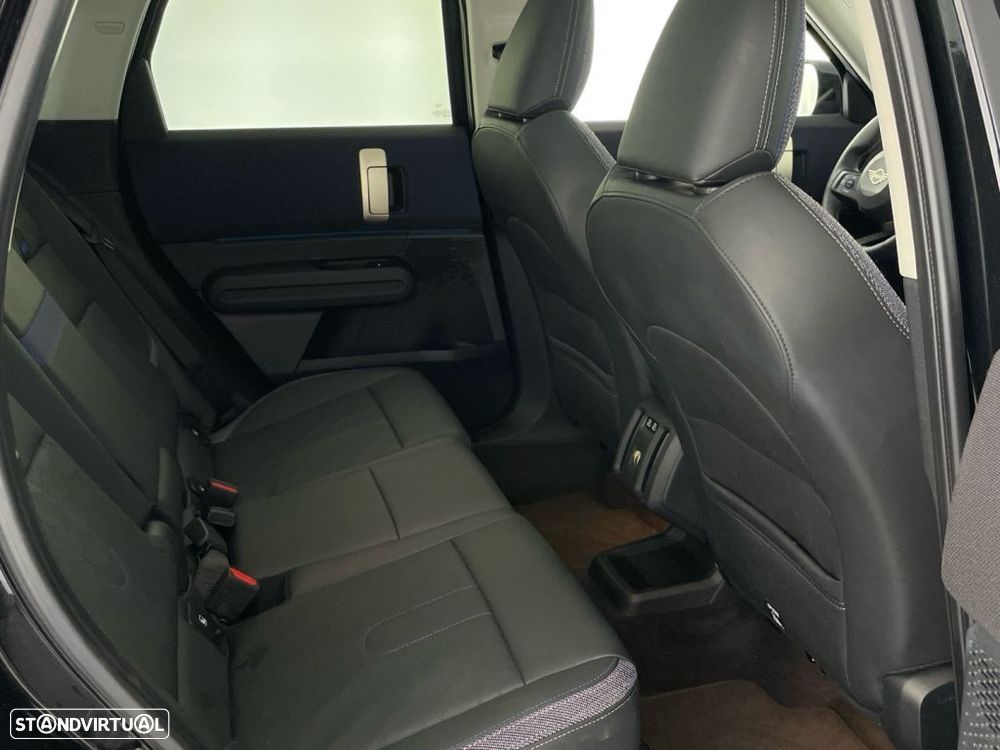 MINI Countryman D Classic - 24