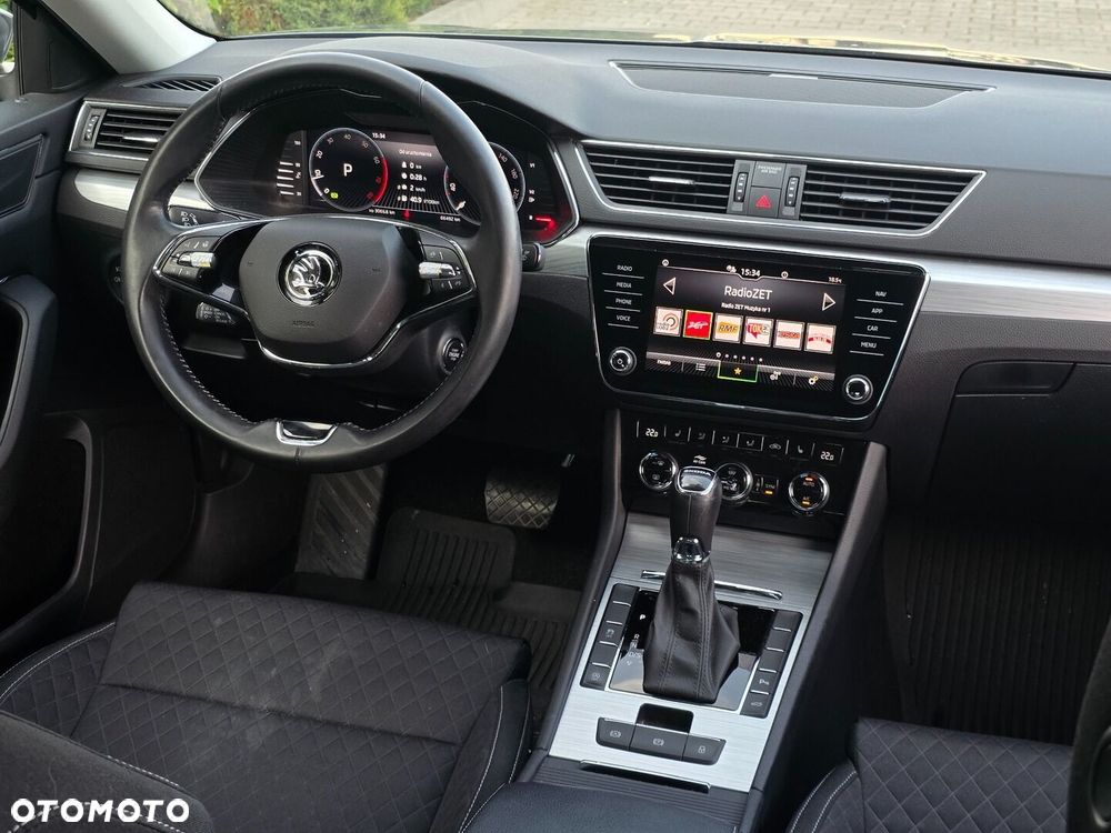 Skoda Superb 2.0 TSI Ambition DSG - 23