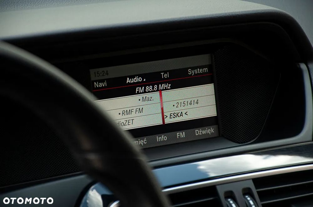 Mercedes-Benz Klasa C 180 BlueEFFICIENCY - 32