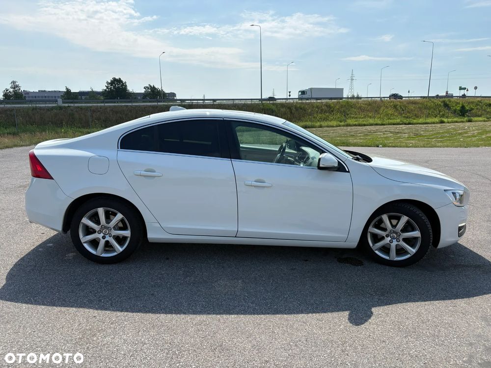 Volvo S60 T5 Drive-E Summum - 6