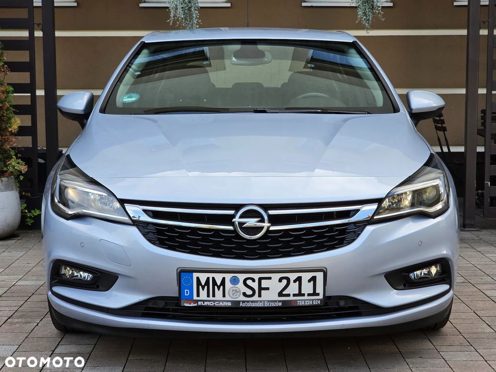 Opel Astra 1.4 Turbo Innovation - 17
