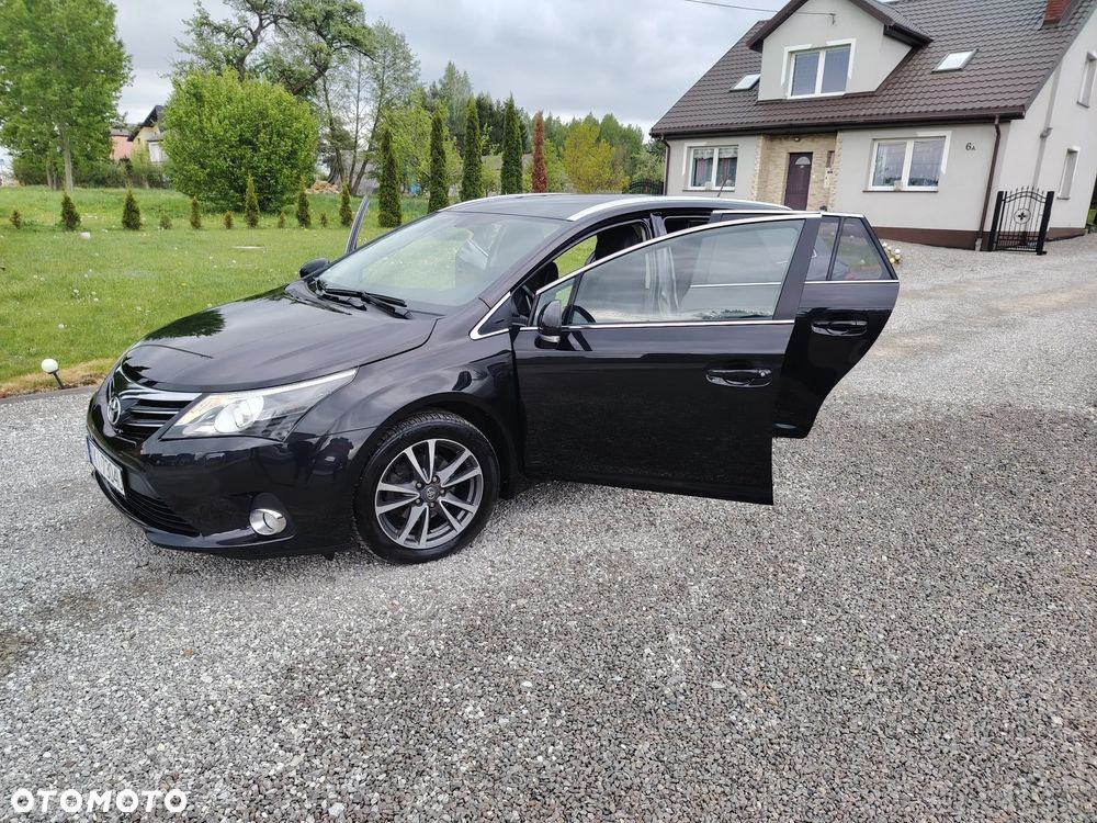 Toyota Avensis 1.8 Comfort - 13