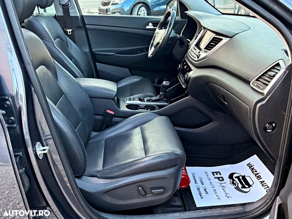 Hyundai Tucson 2.0 CRDI 4WD 6AT Style - 8