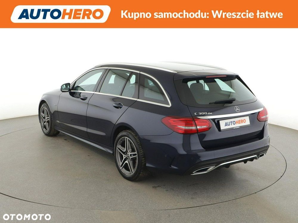 Mercedes-Benz Klasa C 300 de 9G-TRONIC AMG Line - 5