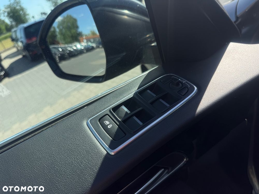 Jaguar F-Pace 2.0 i4D AWD Prestige - 16