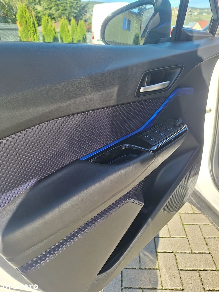 Toyota C-HR 1.2 T GPF Prestige - 16