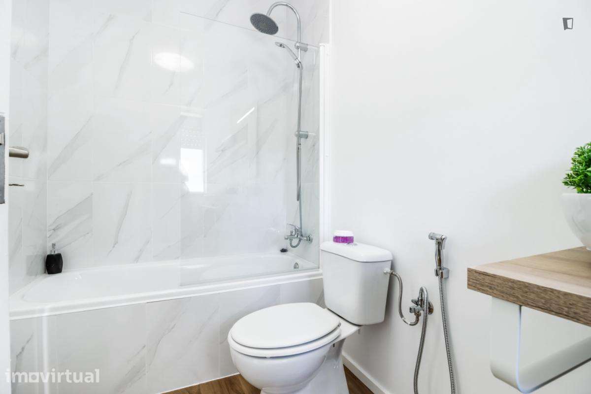 Apartamento com 2 quartos - localizado em Penha de França Lisbon - Grande imagem: 2/23