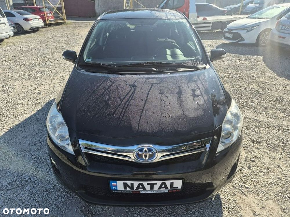 Toyota Auris - 11
