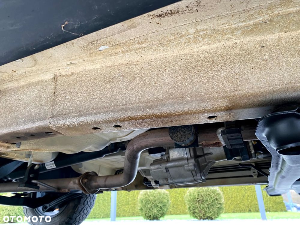 Suzuki Grand Vitara - 18