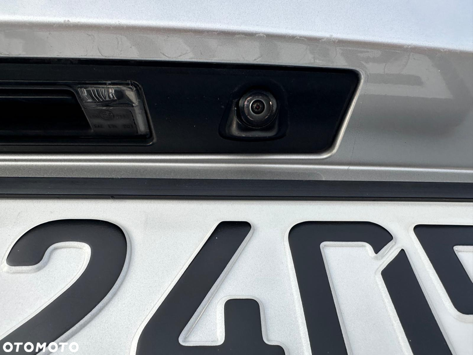 Volvo V90 D4 Momentum - 21