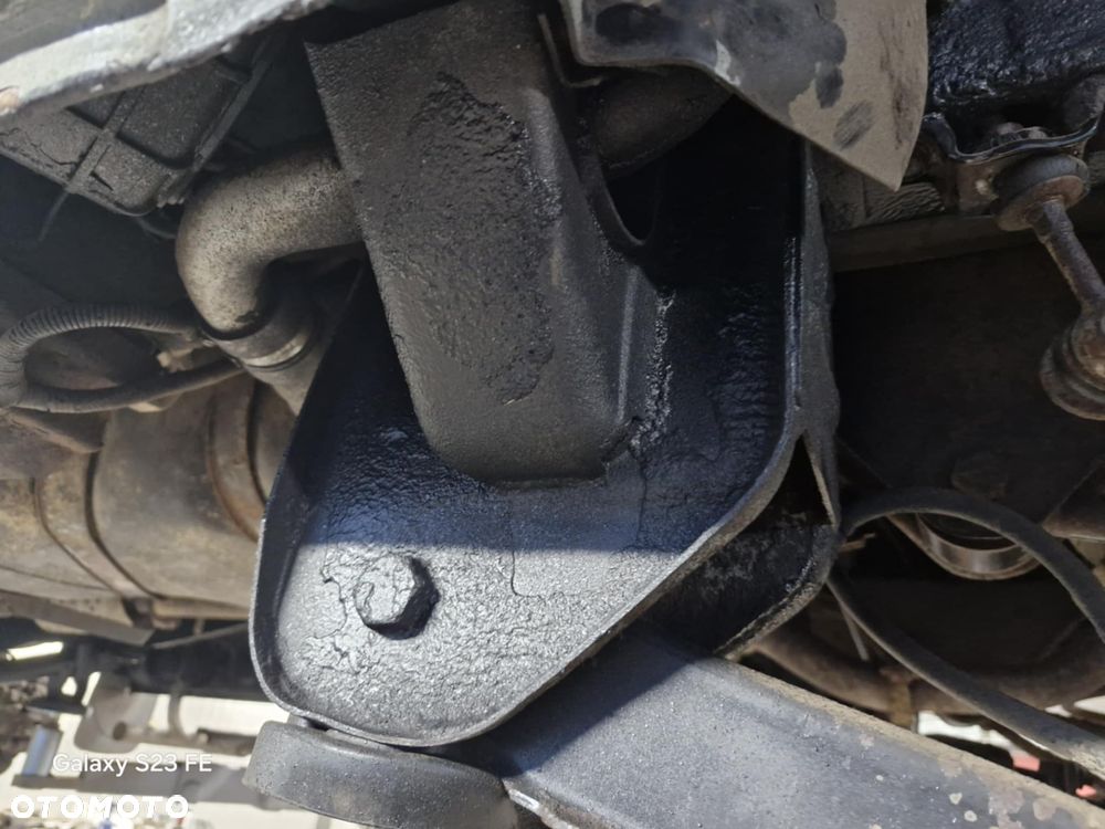 Hyundai H-1 Starex - 32