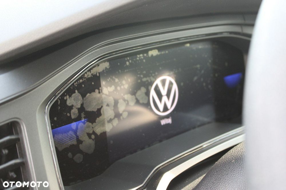 Volkswagen Polo - 16