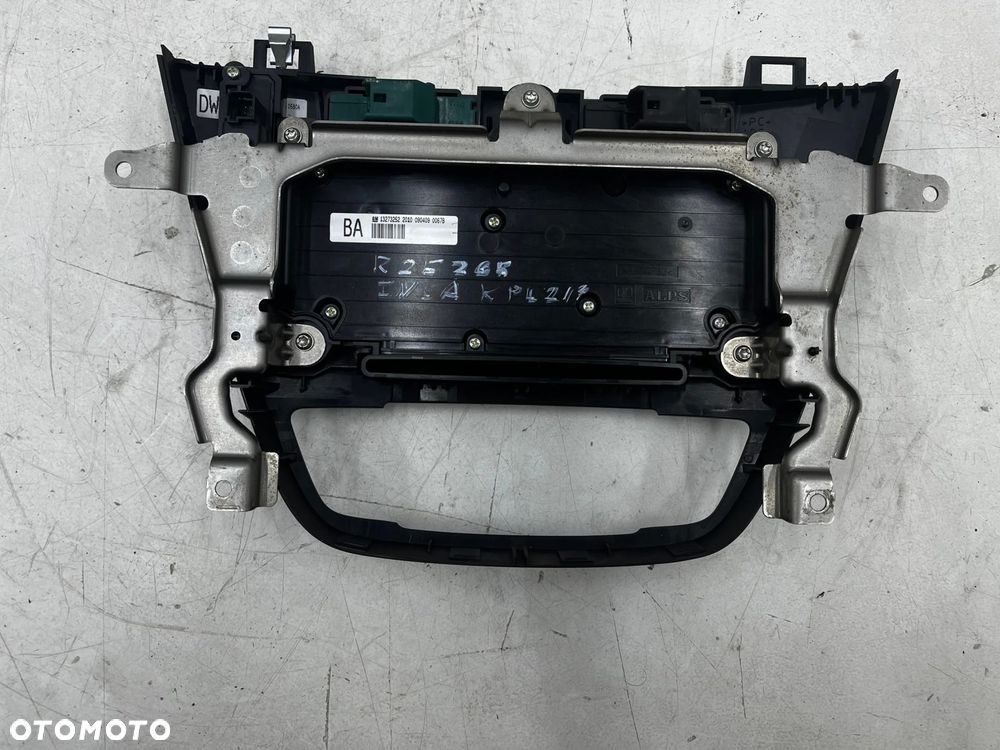 Radio Opel Insignia A tuner CD 300 fabryczny czytnik panel wyświetlacz - 11