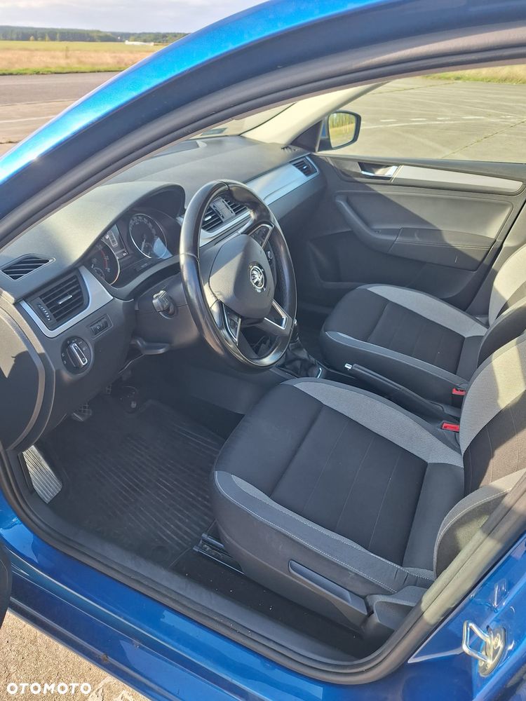 Skoda RAPID 1.0 TSI Ambition - 9