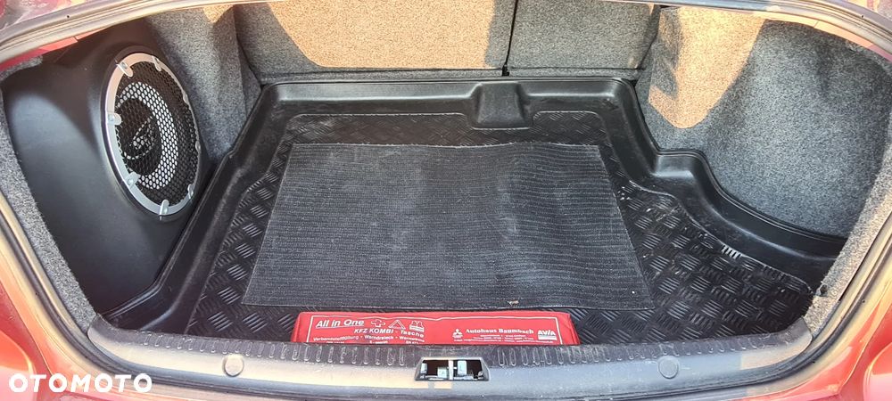 Mitsubishi Lancer 1.8 Instyle NAVI - 15