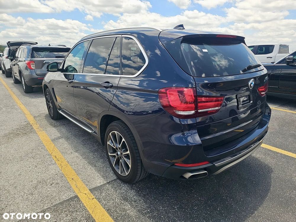 BMW X5 xDrive35i - 6