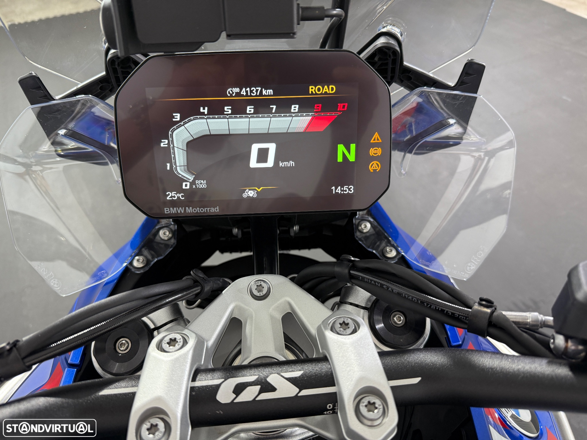 BMW R 1300 GS TROPHY / AKRAPOVIC - 16