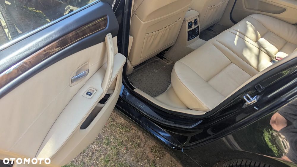BMW Seria 5 - 11
