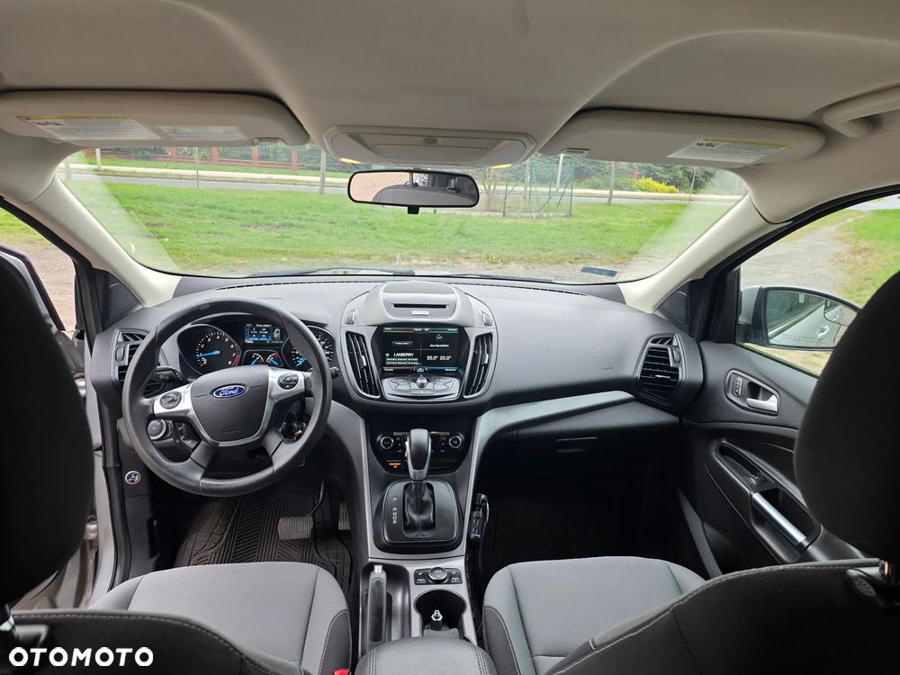 Ford Escape 2.0 EcoBoost AWD Titanium - 3