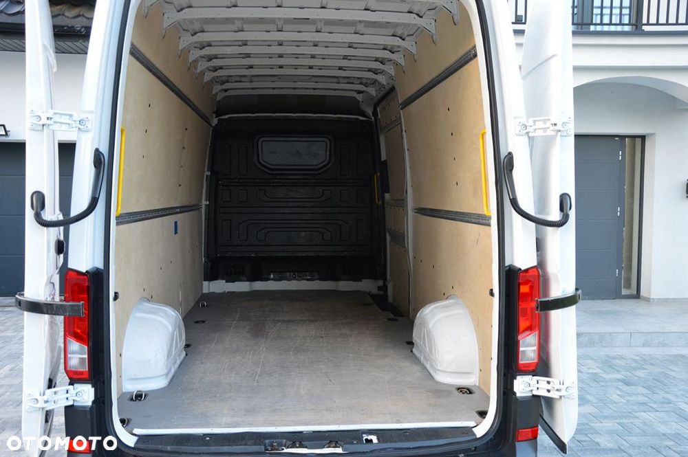 Volkswagen Crafter - 27