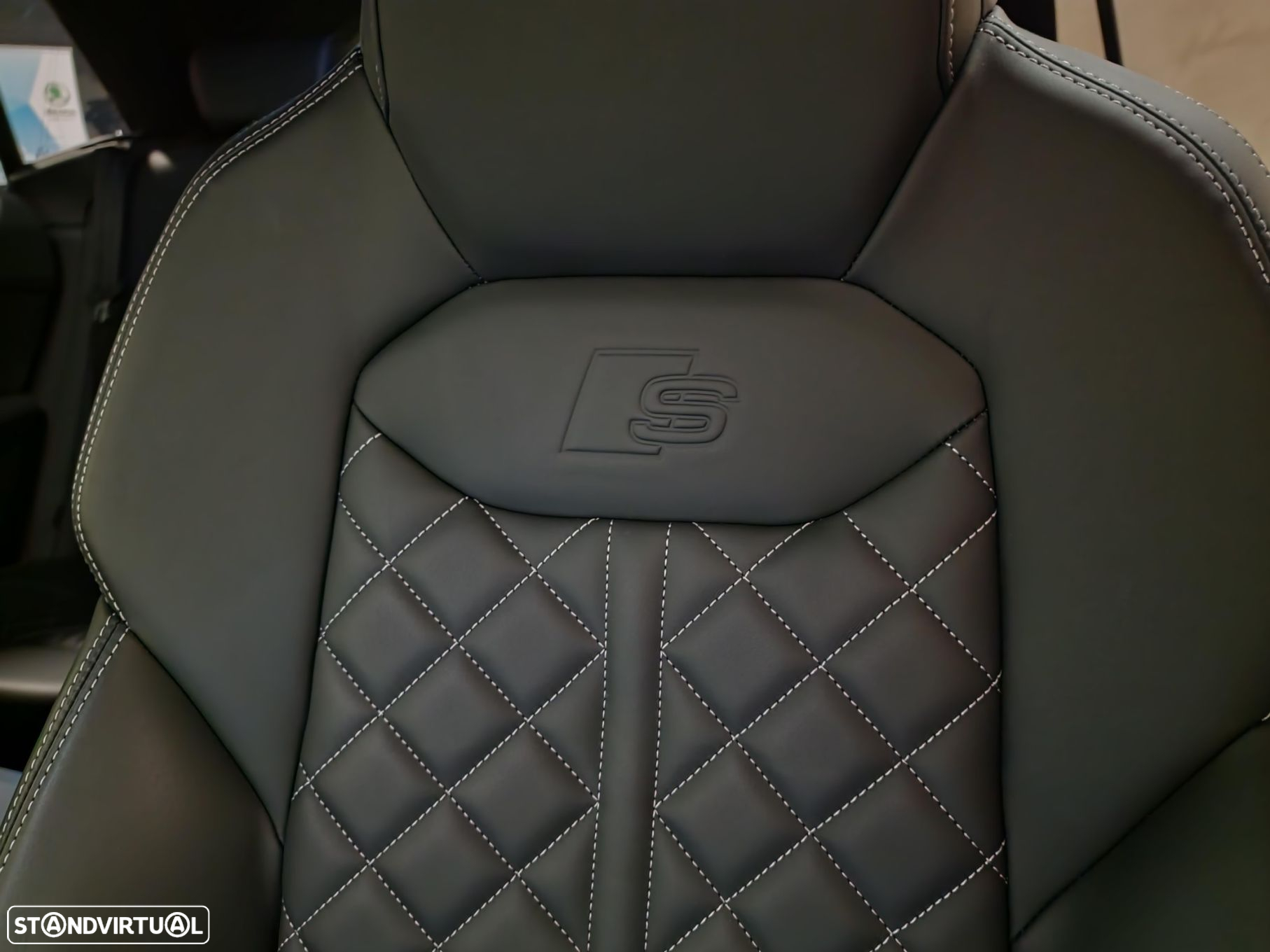 Audi Q8 60 TFSIe quattro S line Tiptronic - 51
