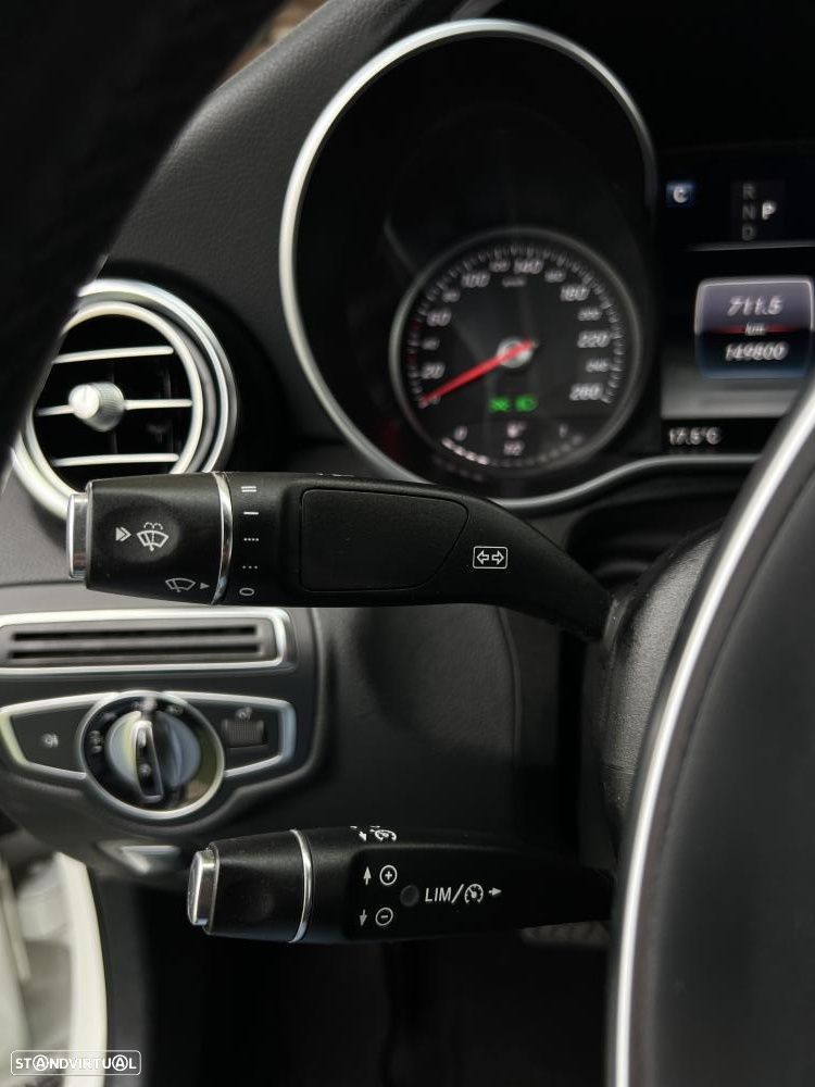 Mercedes-Benz GLC 220 d 4Matic 9G-TRONIC AMG Line - 27