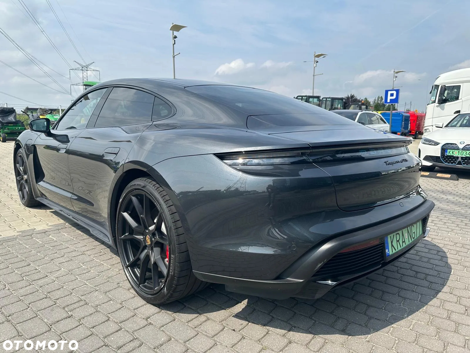 Porsche Taycan - 6