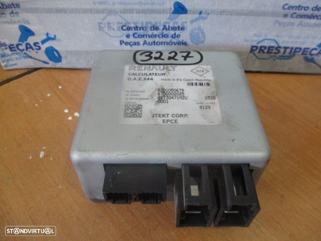 Modulo 8201050679 RENAULT TWINGO 2012 COLUNA DE DIRECAO RENAULT TWINGO 2 2011 1.5DCI 75CV 3P PRETO COLUNA DE DIRECAO - 1