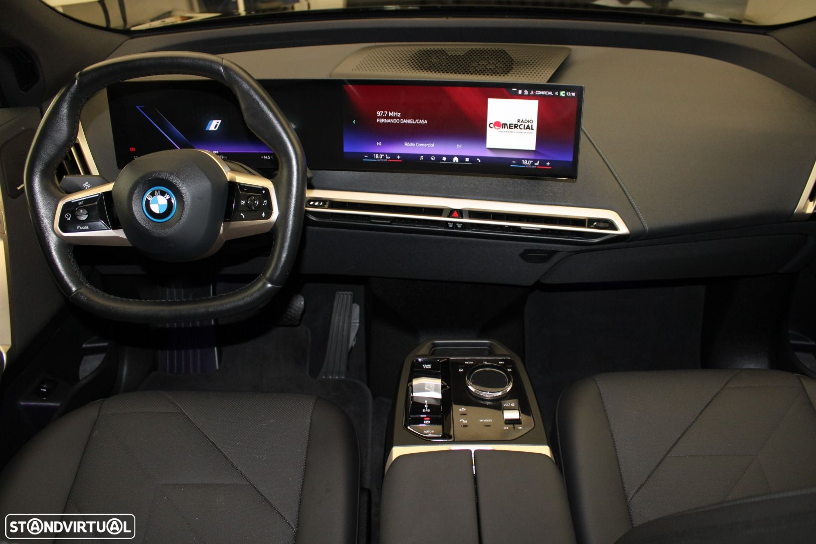 BMW iX xDrive 40 Pack Desportivo - 9