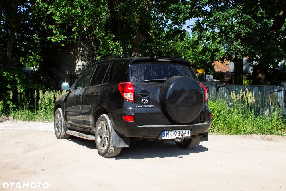 Toyota RAV4 2.2 D-4D Sol - 4