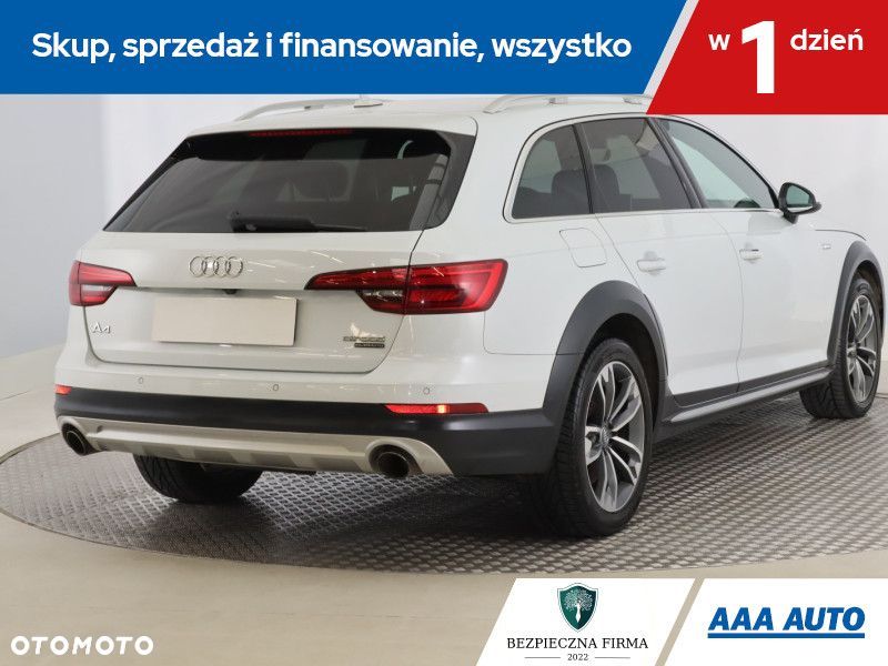Audi A4 Allroad - 7